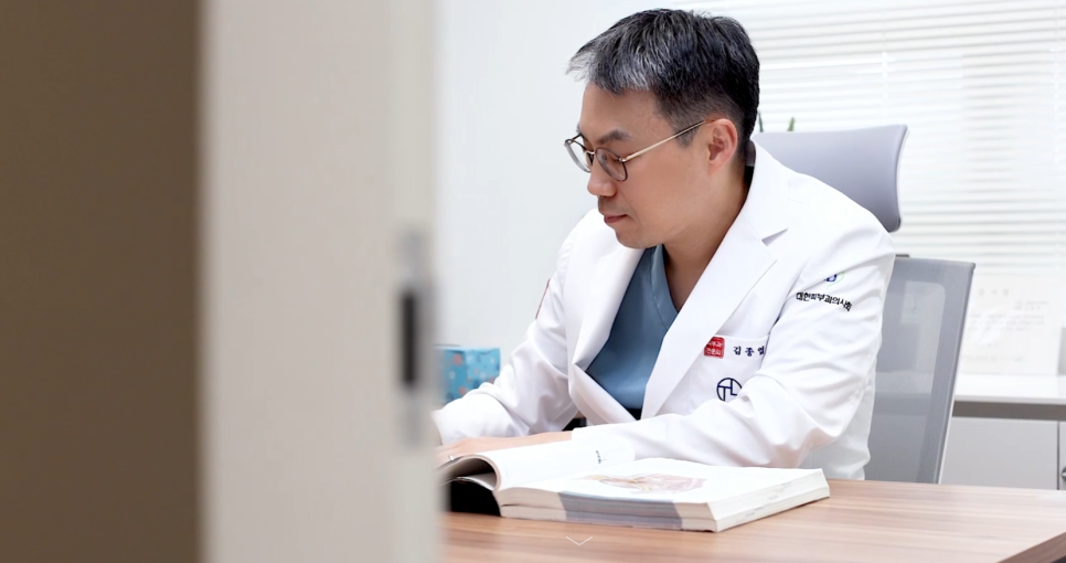 충정로피부과 리프팅 고민이라면 이 글부터 보세요 관련 이미지 1