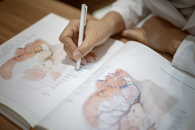 A Dermatology Specialist at Ewha Explains the Difference Between Thermage and Sofwave image 1