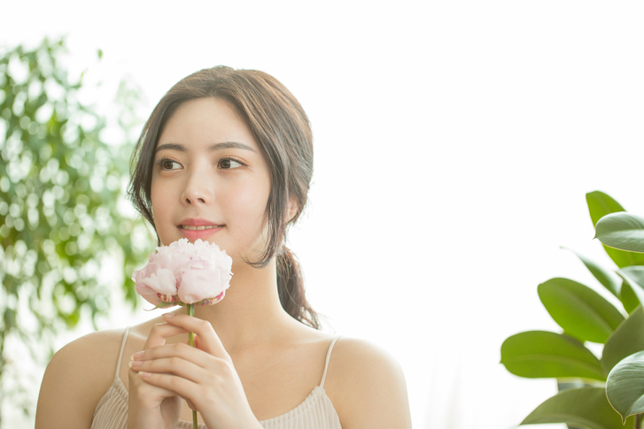 얼굴기미없애는방법 잡티 컨실러로 가리기 귀찮다면? 관련 이미지 1