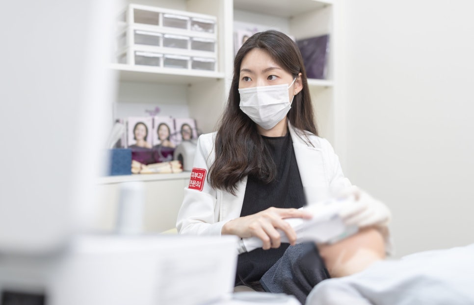 충정로피부과, 울써마지 시술 전 이것만 알면 실패 확률 줄어듭니다 관련 이미지 4