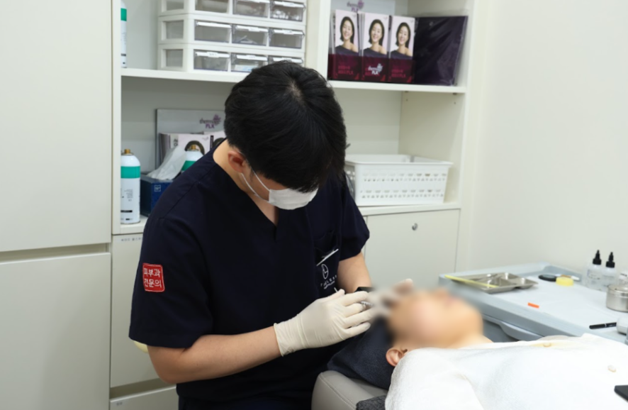 마포 근처 피부과 쥬브젠, 보톡스를 맞아도 그대로라면 ‘이것’ 확인하세요 관련 이미지 5