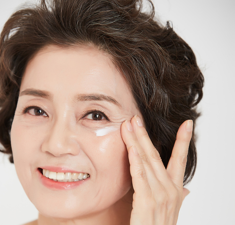 눈가주름시술 알아보고있다면 골드슈링크리프팅 관련 이미지 2