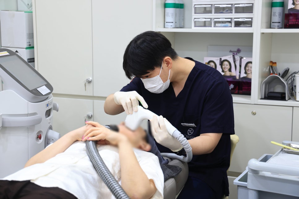 마포역 근처 피부과, 리프팅 후 볼 패일까 봐 무섭다면? 소프웨이브는 다릅니다 관련 이미지 5