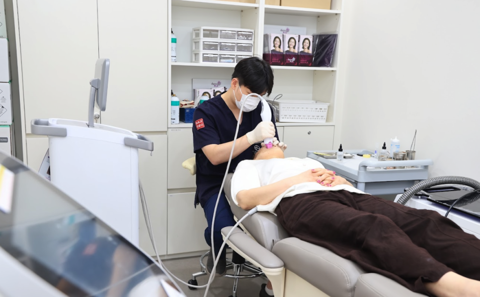 공덕동 피부과 울써마지, 무작정 권하지 않는 이유 관련 이미지 6