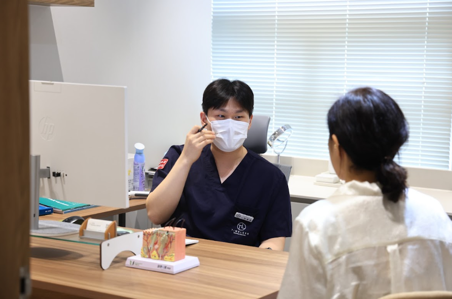공덕 피부과 팔자주름, 쥬브젠 vs 필러 차이점 알려드릴게요 관련 이미지 6