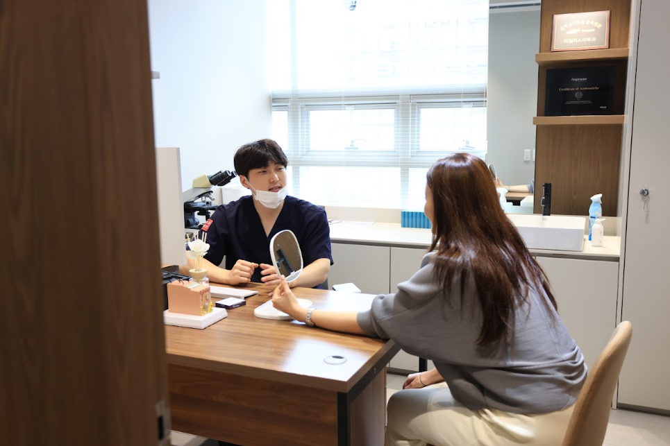 Seodaemun-gu Dermatology Clinic: What to Check Before Choosing Ultherapy or Thermage image 8
