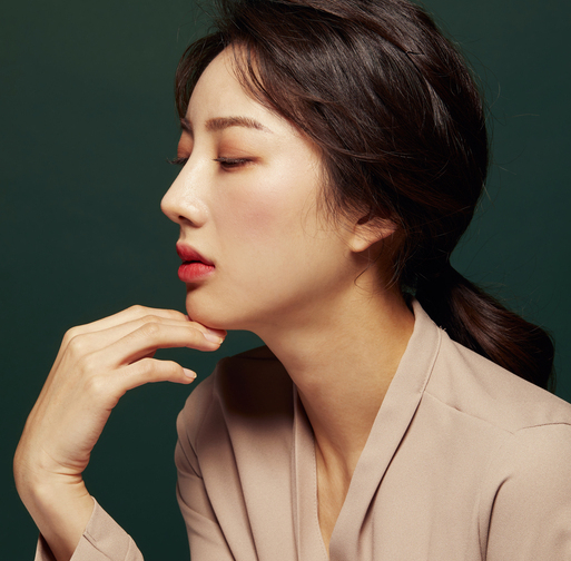 턱선 리프팅 갸름하게 슈링크효과 확인하세요 관련 이미지 1