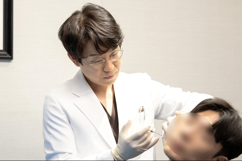 디유성형외과는 당신만의 아름다운 변화를 디자인합니다 관련 이미지 10