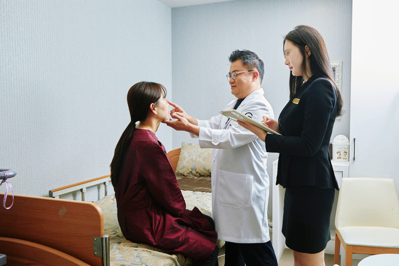 글로비성형외과 노봉일 원장님, 코수술과 리프팅의 황금손 관련 이미지 3