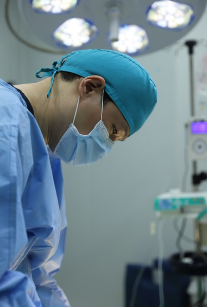 가슴확대수술 비용, 싼 가격 쫓다 직면할 부작용의 실체 관련 이미지 3