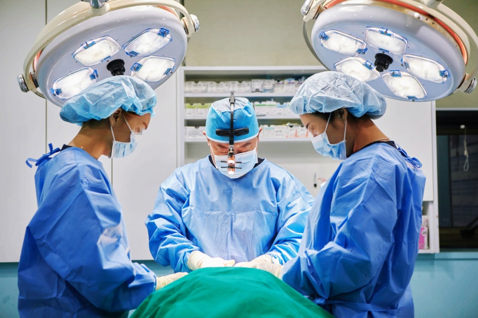 글로비성형외과 노봉일 원장님, 코수술과 리프팅의 황금손 관련 이미지 4