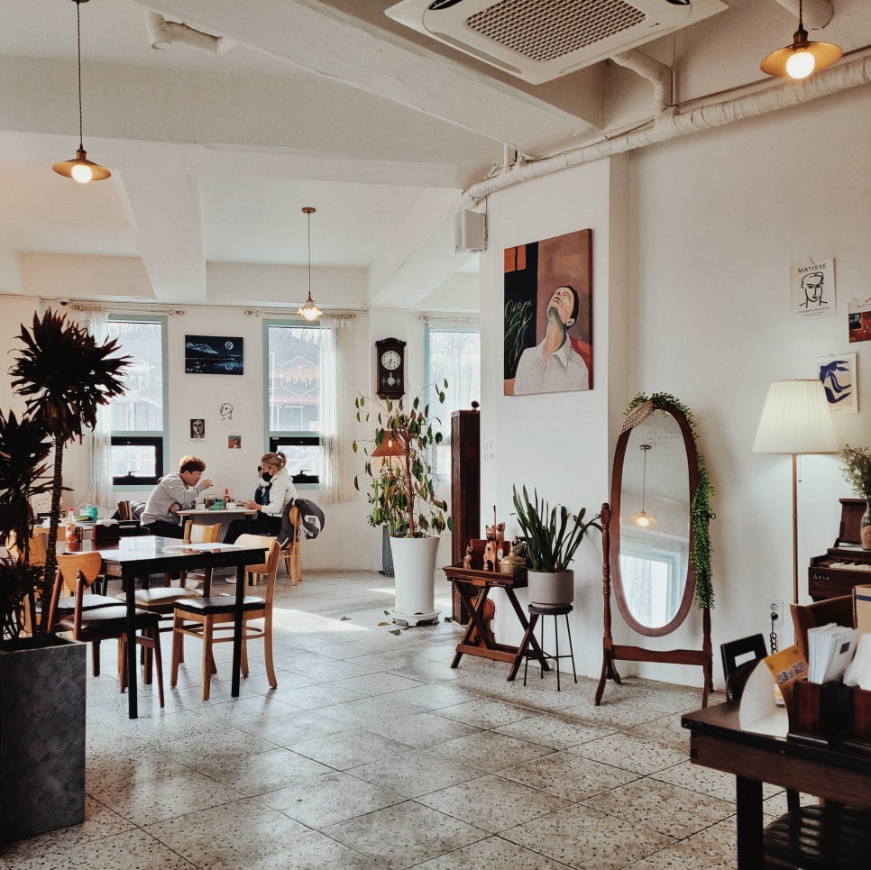 와르르, 브랜딩 무너지는 소리 관련 이미지 1