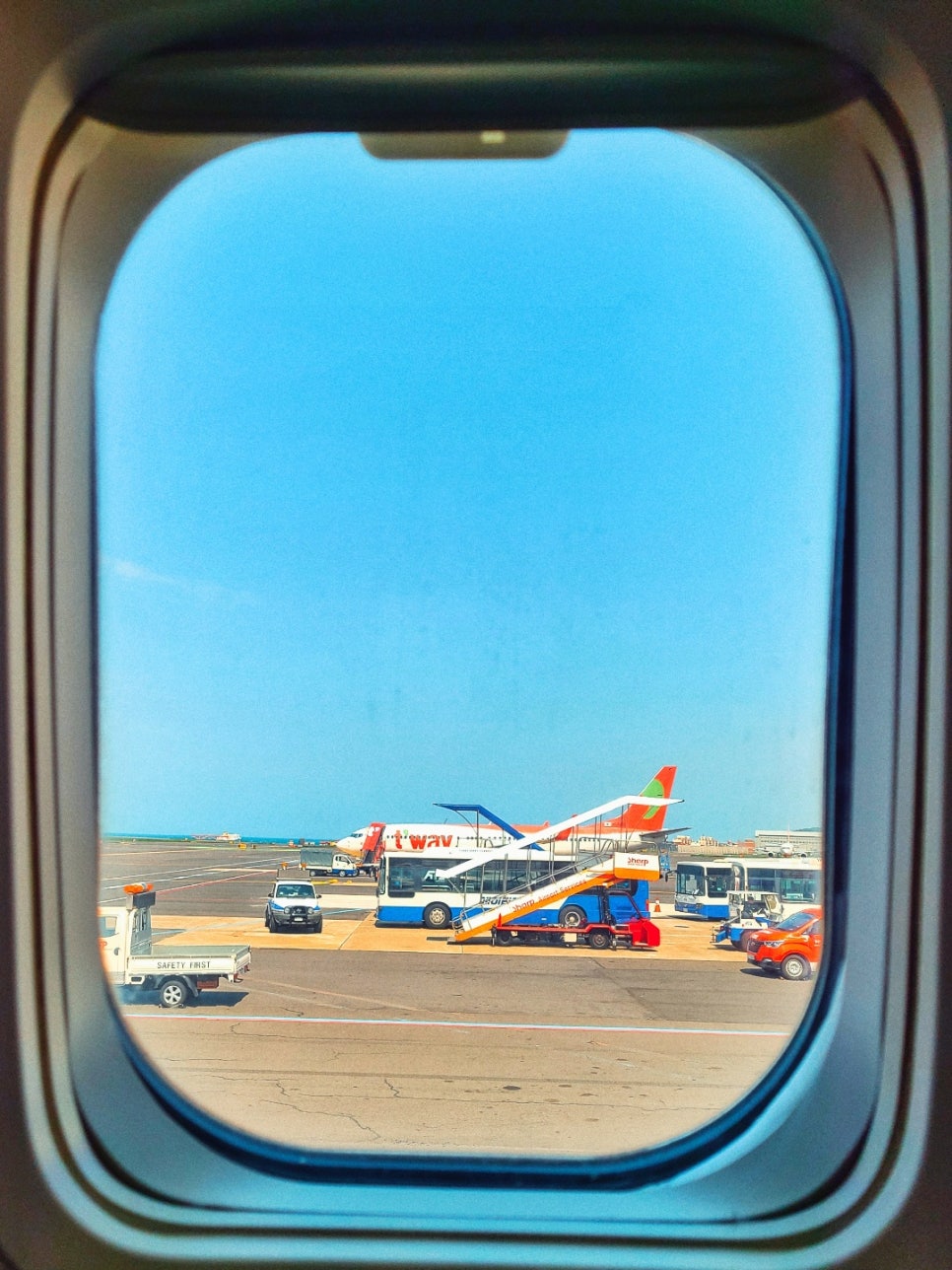 일기인지 리뷰인지 모를 관련 이미지 1