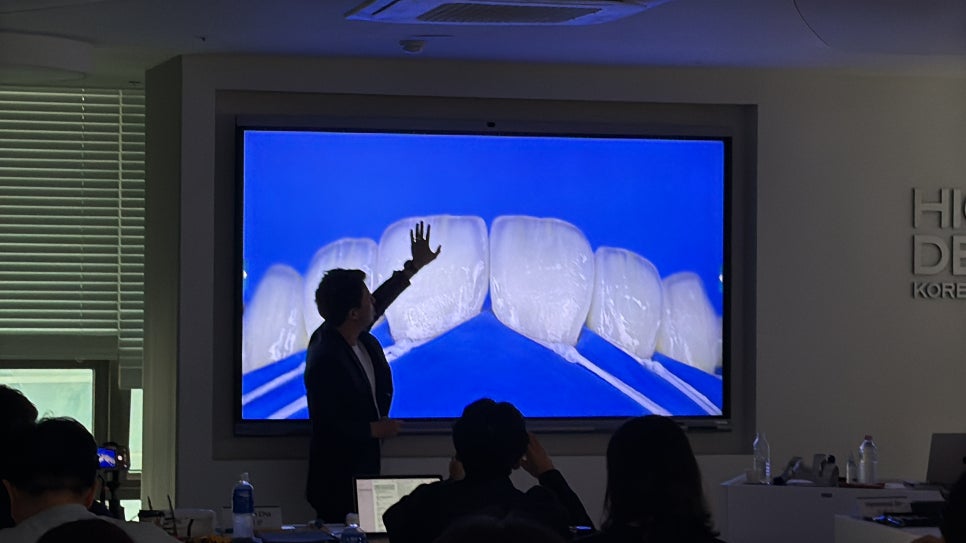 내츄럴 레이어링, 앞니 레진 Artist가 되기 위한 노력 관련 이미지 3