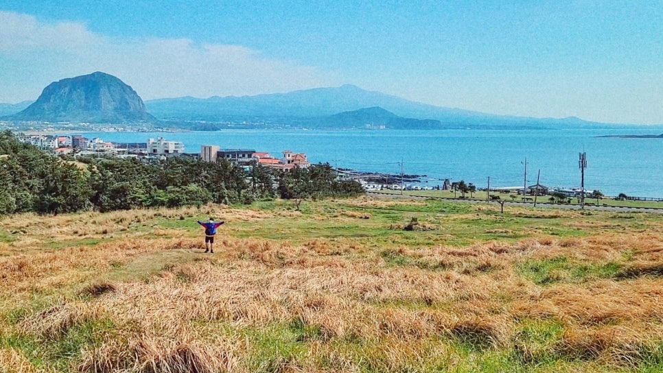 "죽은 행성에서는 어떤 사업도 할 수 없다"는 ESG경영의 원조 <책> 파타고니아, 파도가 칠 때는 서핑을 관련 이미지 1