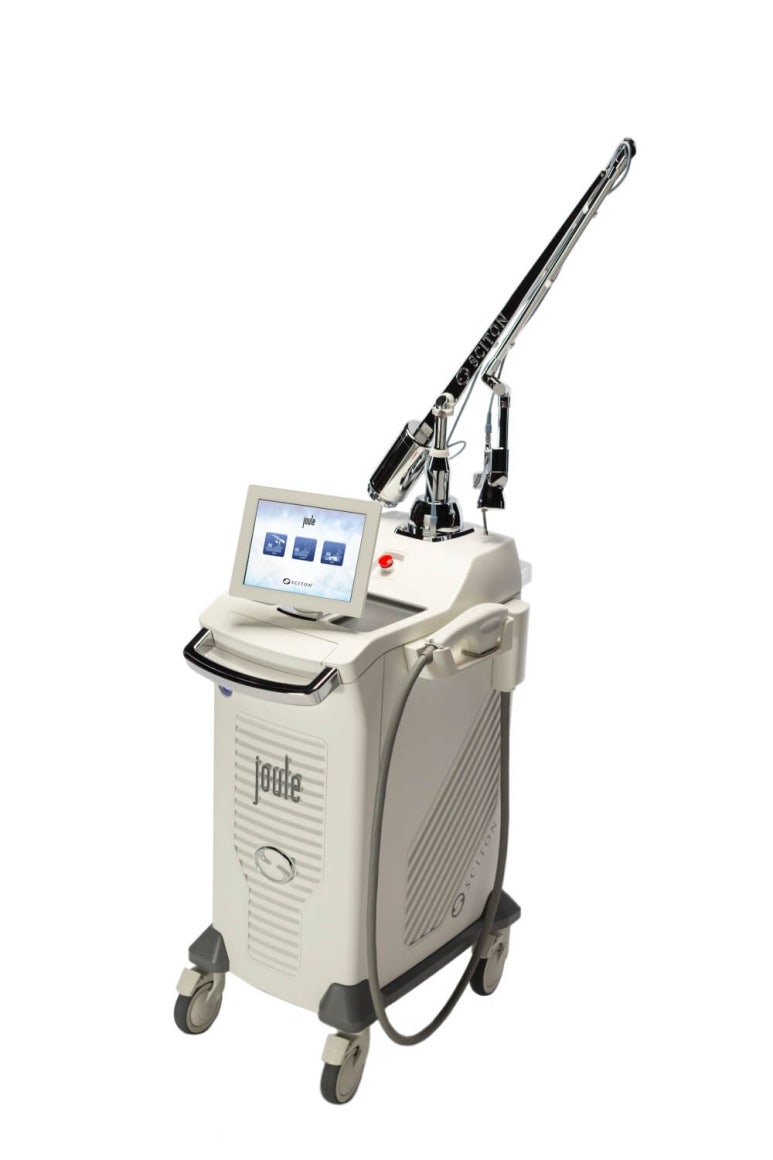 Facelift Scars and Recovery Time image 25