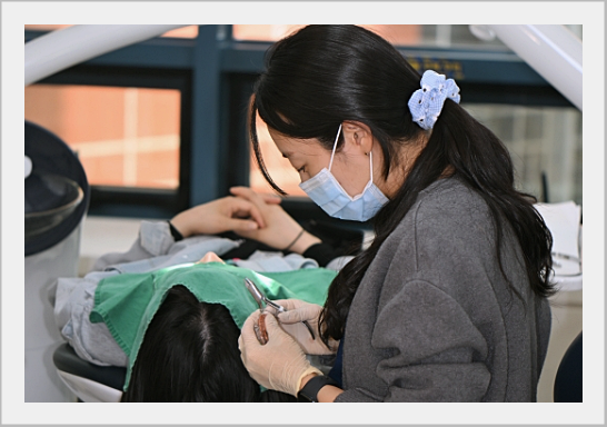 What to Look for When Choosing a Laminate Veneer Clinic image 7