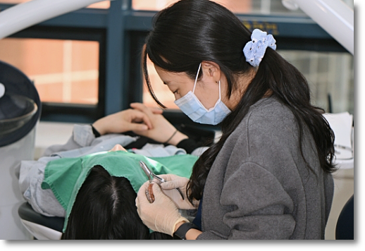 치아성형 라미네이트, 앞니 벌어짐 비대칭에 추천하는 이유 관련 이미지 8