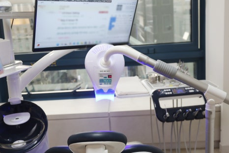 역삼동 앞니벌어짐, 브리네이트 vs 라미네이트 (의사조언) 관련 이미지 15