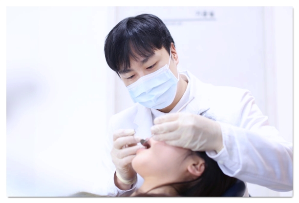 Improving Yellowed Front Teeth with Laminates: When Gum Treatment Is Needed Before Laminates image 1