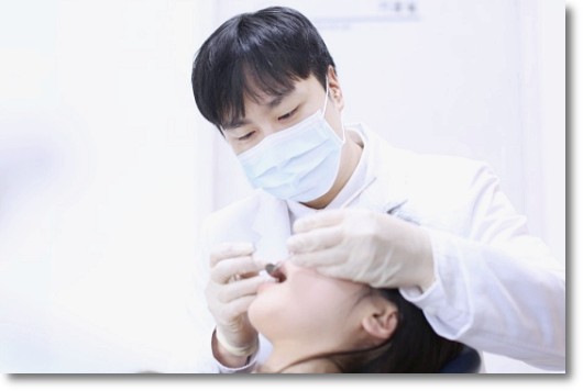 A Complete Guide to the Differences Between All-Ceramic, Zirconia, and PFM Dental Crowns image 1