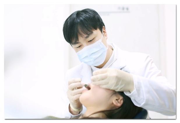 라미네이트 재시술, 떼고 다시 하면 되나요? 제거 방식부터 확인해야 하는 이유 관련 이미지 1