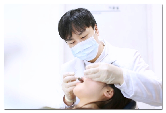 앞이빨 깨짐 치과 꼭 가야 할까? 상황별 치료 방법 관련 이미지 2