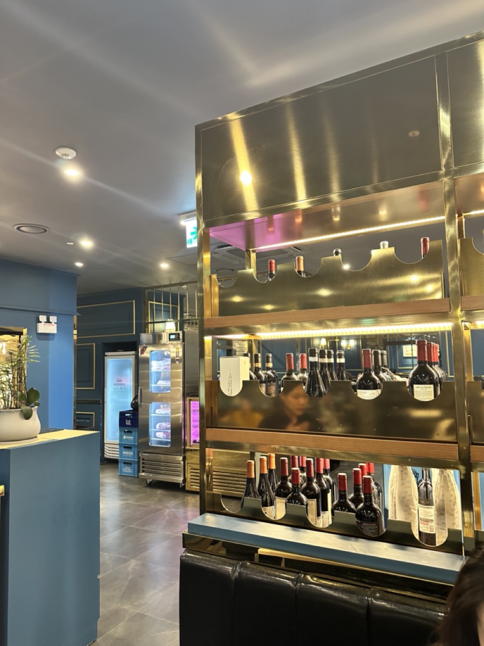 신도세기 도곡 & 오드펠로우즈 ODD FELLOWS 관련 이미지 5