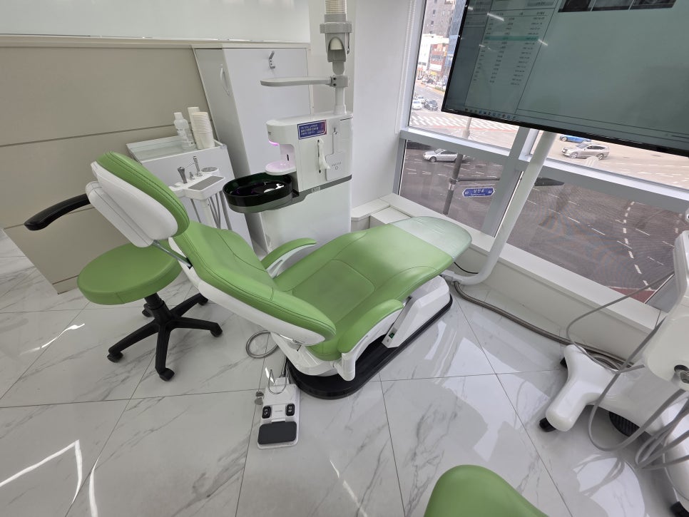 Is an Implant Price Really Worth Trusting? image 13