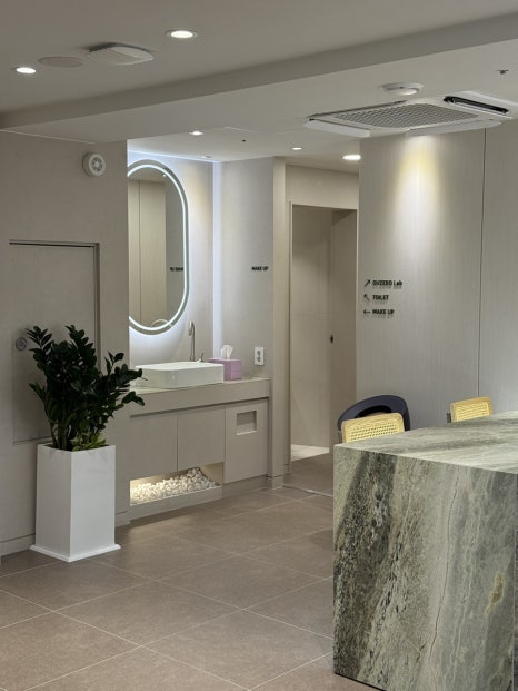 How Do We Treat Foreign Patients at Our Dental Hospital? image 6