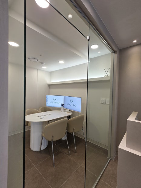 Object Zero Front Tooth Laminate, Minimizing Tooth Reduction image 4