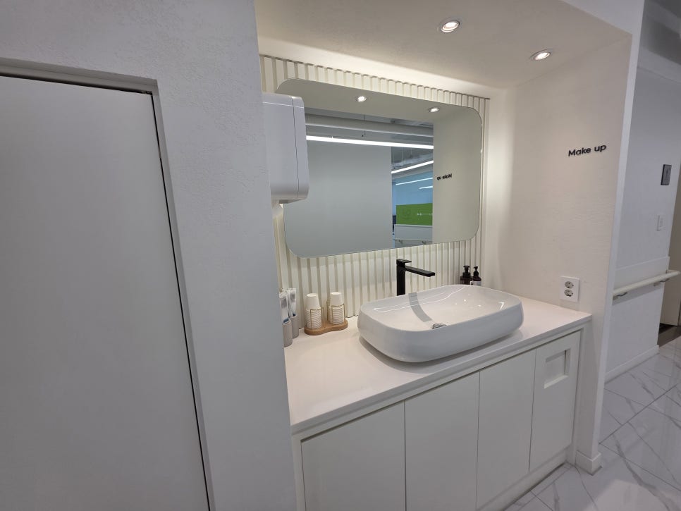 Is an Implant Price Really Worth Trusting? image 32