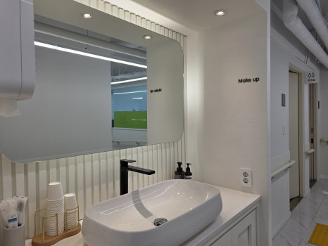 Are Tooth Sensitivity and Bleeding After Scaling Normal? — Clearly Explained by a Jamsil Dental Clinic image 11