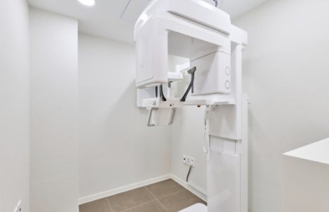 Jamsil Dental Clinic Zirconia Crown Price image 7