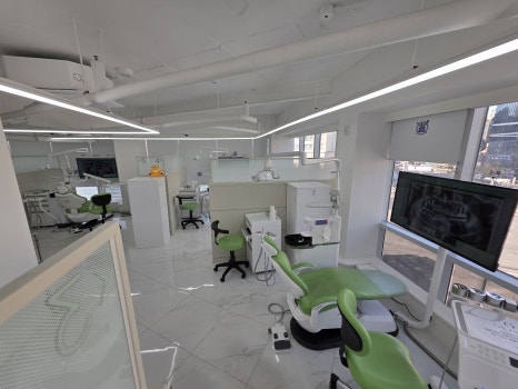 A Case Where Eating Discomfort Was Resolved with a Full Denture image 17