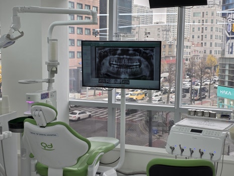 Things You Must Check Before Implant Treatment image 14