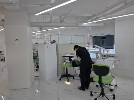 Things You Must Check Before Implant Treatment image 11