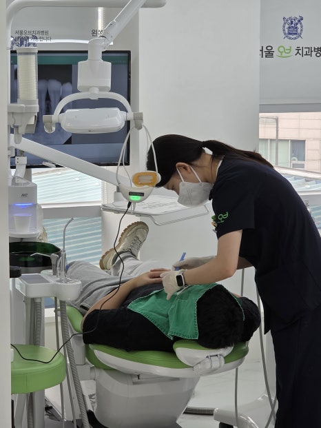 When a molar breaks, do you always need an implant? image 8