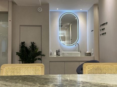 Objeo Laminate Cost, Treatment Review from a Woman in Her 20s image 17