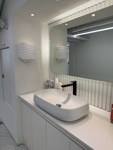 How Was Sensitivity and Discomfort Resolved After Implant Treatment in Jamsil? image 3