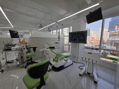 Songpa Dental Clinic: Is Insurance-Covered Implant Treatment Possible? image 5