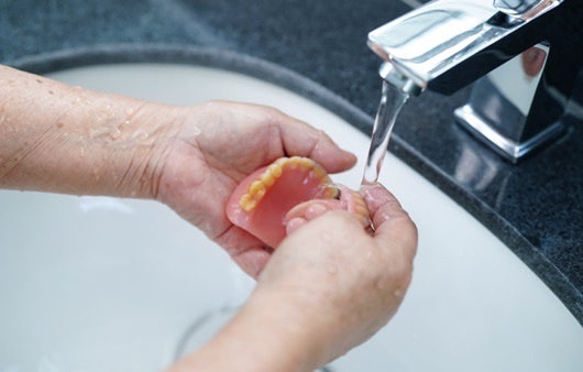 Denture Cleaning and Storage Methods: Do You Know the Right Way? image 3