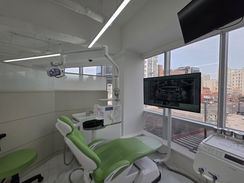 Is an Implant Price Really Worth Trusting? image 21