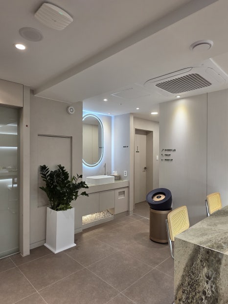 Jamsil Teeth Whitening Comparison | A Simple Breakdown of the Difference Between W-Gel and Beautys image 18