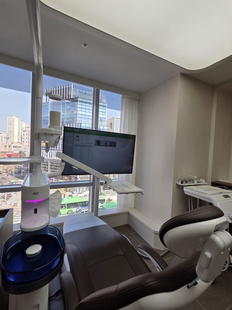 Object Zero Front Tooth Laminate, Minimizing Tooth Reduction image 29