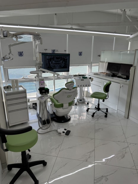 How Was Sensitivity and Discomfort Resolved After Implant Treatment in Jamsil? image 9