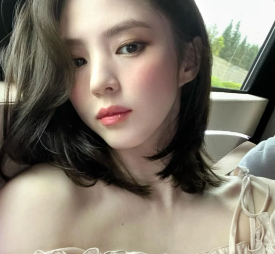 셀럽들이 애정하는 스타일, 레이어드 중단발! | 헤어스타일, 성형외과적인 분석 및 관리 방법 관련 이미지 2