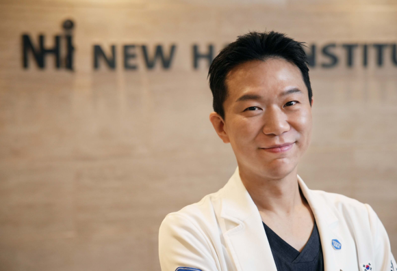 Factors That Accelerate Hair Loss: Can Lifestyle Changes Affect How Fast It Feels? image 6