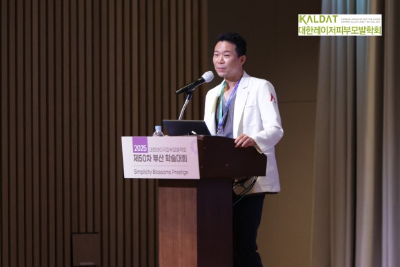 탈모관리, 약 말고 빛으로? Q&A로 알아보는 저출력광 관리법 관련 이미지 3