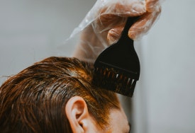 Why Does Hair Perming, Dyeing, and Bleaching Sometimes Feel Like It Makes Hair Loss Worse? image 2